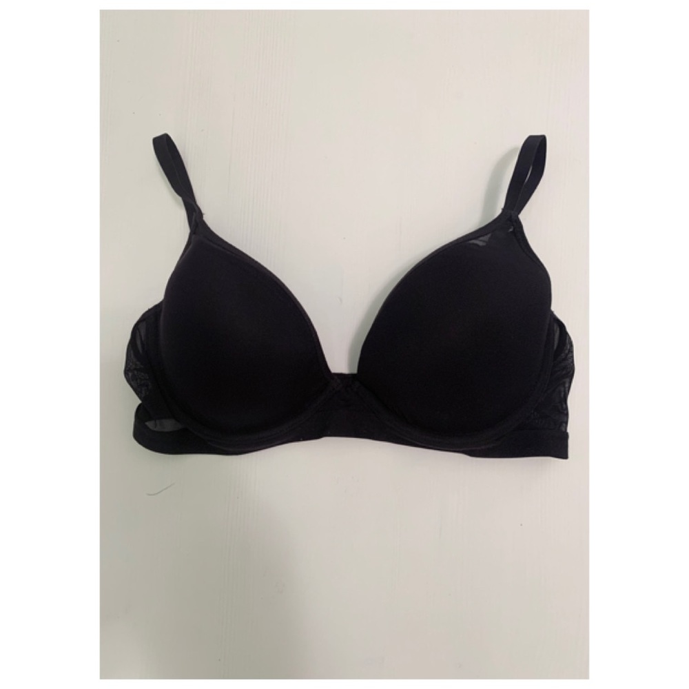 BLACK MAIDENFORM BRA 38B NICE CONDITION